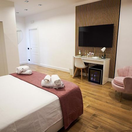 Luxury Room เนเปิลส์ ภายนอก รูปภาพ