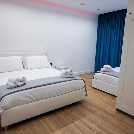 Luxury Room เนเปิลส์ ภายนอก รูปภาพ