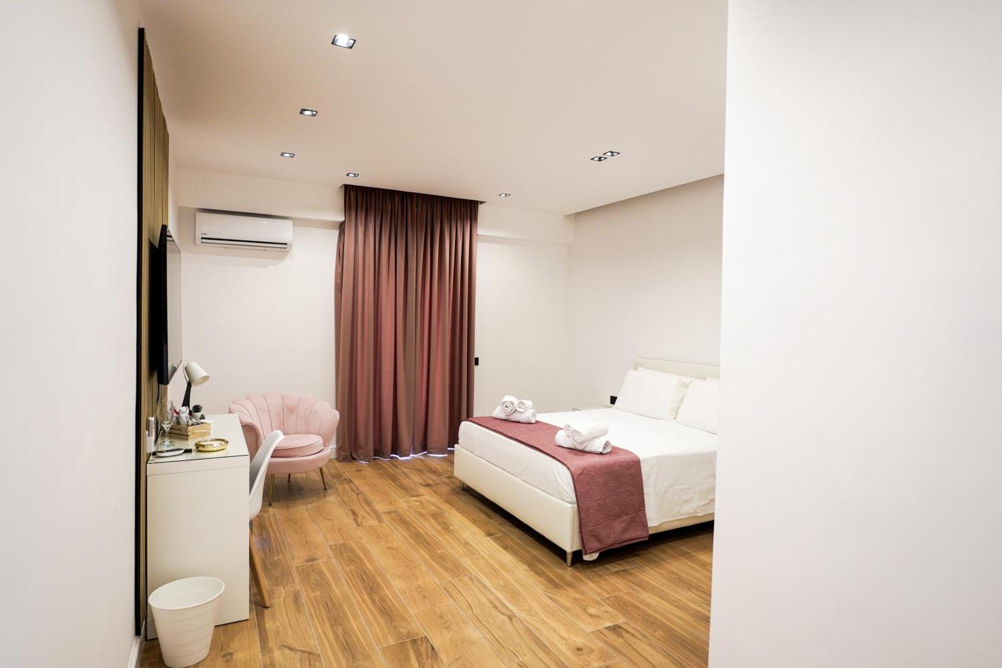 Luxury Room เนเปิลส์ ภายนอก รูปภาพ